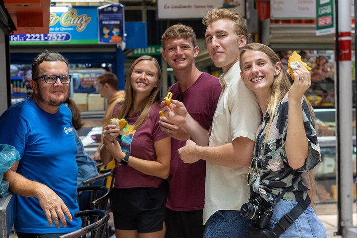 San Jose: Bites and Sights Walking Food Tour including Markets