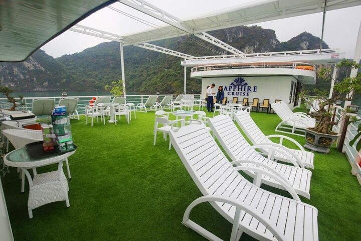 Sapphire Cruise Luxury Halong Bay Cruise Seaview Balcony Cabin