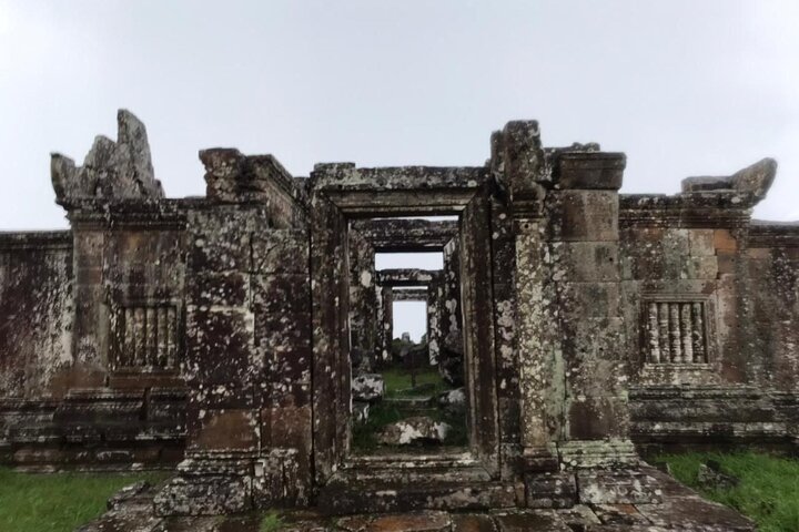 Preah Vihear, Koh Ker & Beng Mealea Tour