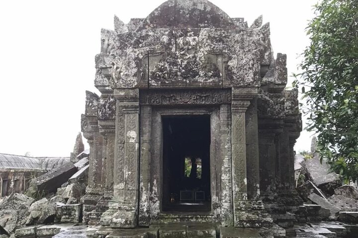 Preah Vihear, Koh Ker & Beng Mealea Tour