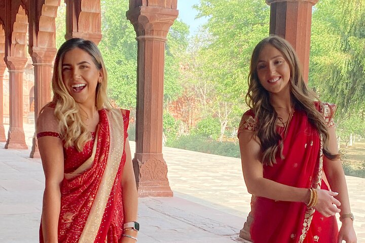 Taj Mahal and Agra Private Car Tour from Delhi with 5* Lunch