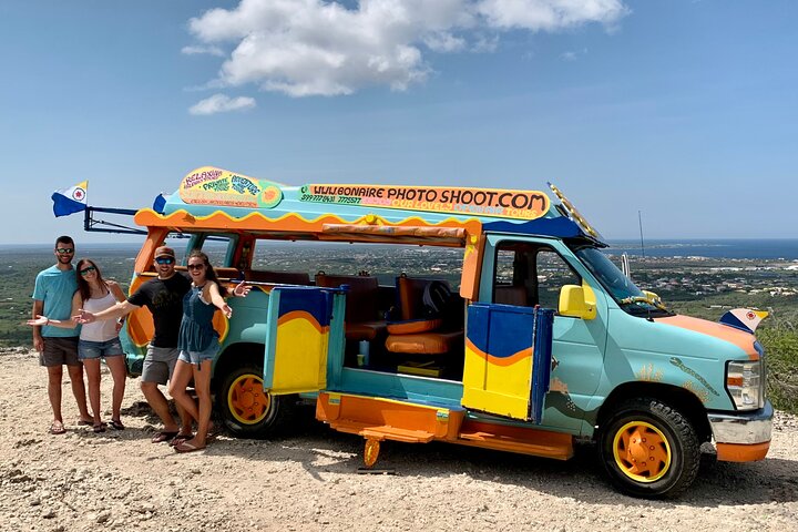 Luc’s Private Group Bonaire Open Bus Tour