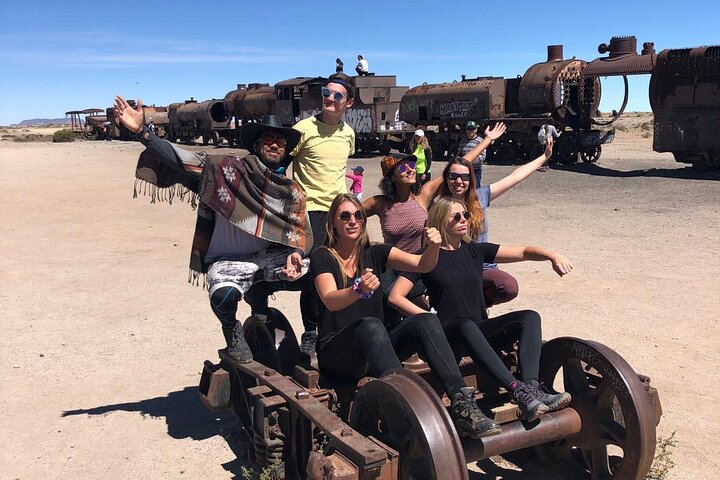 Full Day Private Tour to Salar de Uyuni
