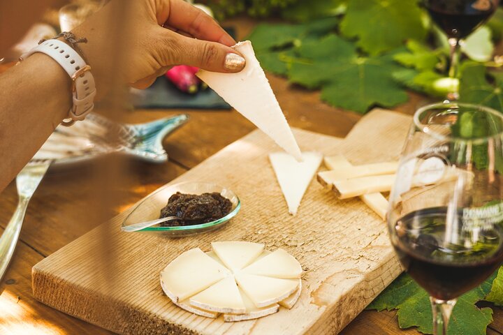Ambushes and wine tasting