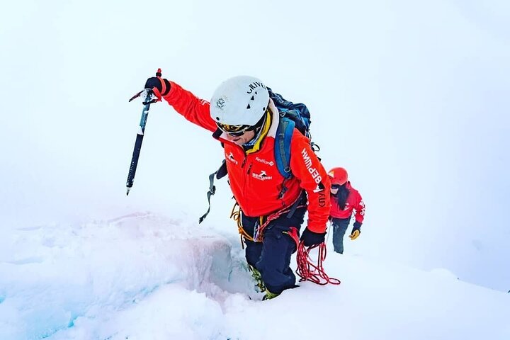 Tour Climbing Nevado Mateo | Your First 5,150 m Summit | 12 Hours