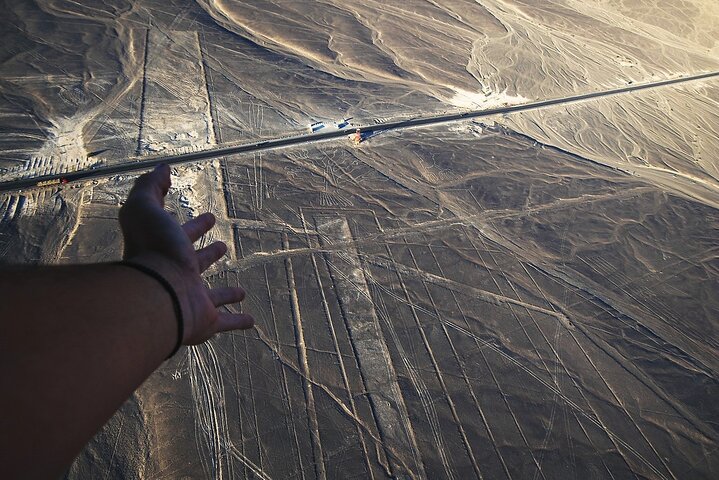 Flight to the Nazca Lines with transfer from Ica
