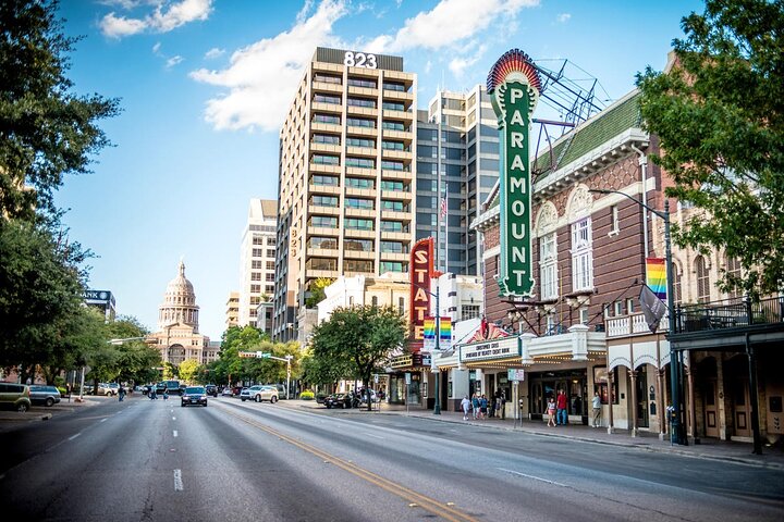 Austin Food Tour with Authentic Flavors, Tacos & 5 Food Tastings