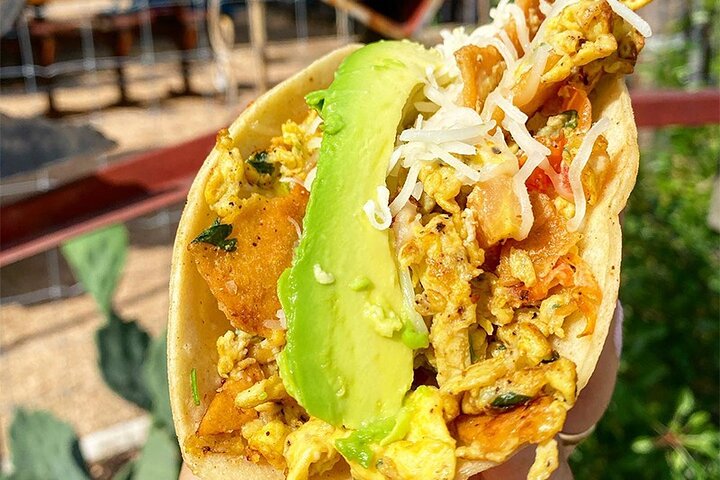 Austin Food Tour with Authentic Flavors, Tacos & 5 Food Tastings