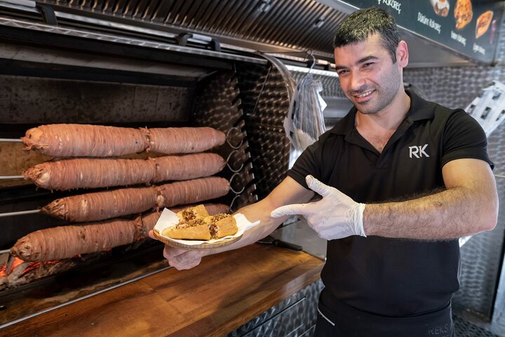 Istanbul Taste of Two Continents Food Tour - Spice Market & Ferry