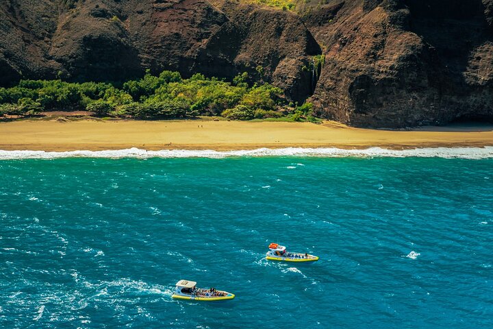 Kauai: Na Pali Coast Super Raft Snorkel Adventure