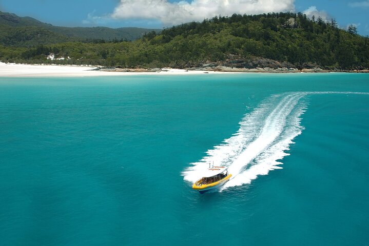 Whitsundays Day Cruise: Whitehaven Beach & Hill Inlet