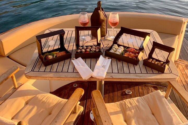 Elba Island - Aperitif on the boat at sunset - private