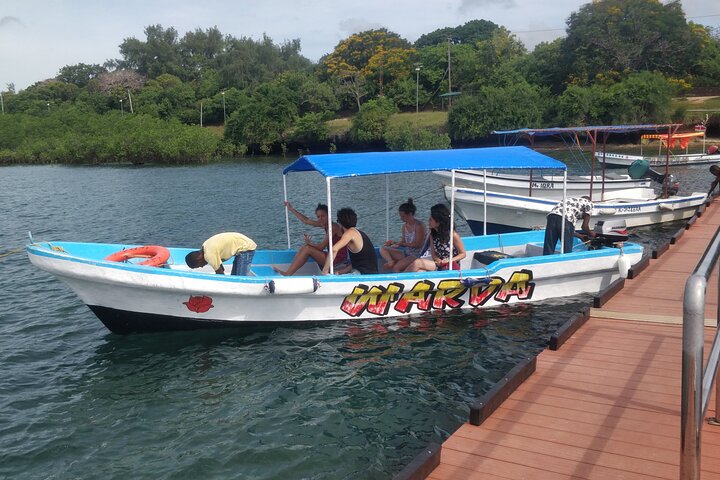 Kisite Marine Park Private Boat Snorkeling with breakfast & Lunch
