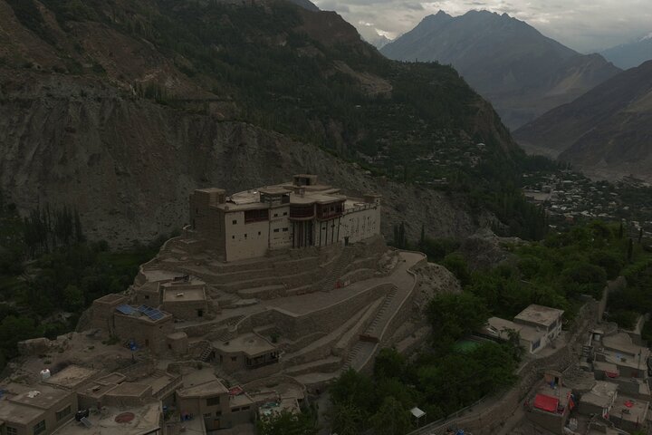 Explore Hunza Valley Pakistan