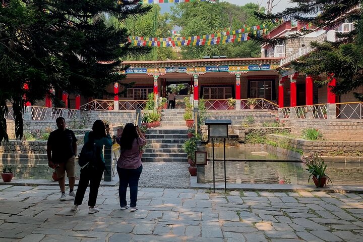 Private 6 hrs Mcleodganj & Dharamshala City Tour