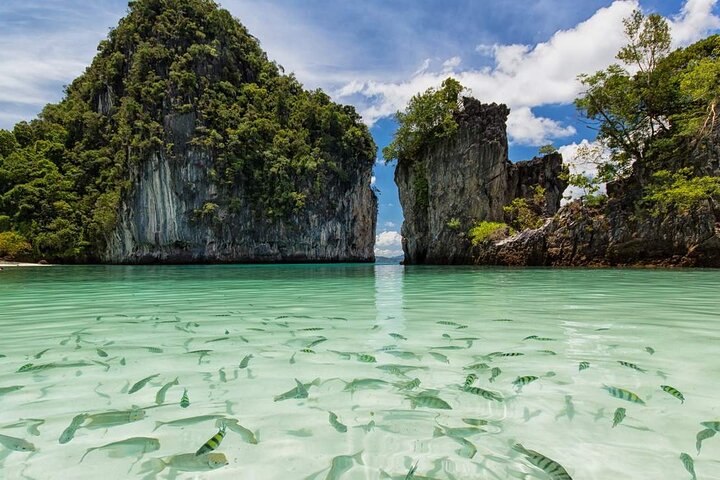 Hong island snorkeling tour from Koh Yao Noi & Koh Yao Yai