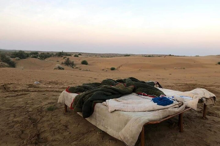 Non-touristic overnight camel safari