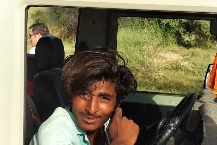 Non-touristic overnight camel safari