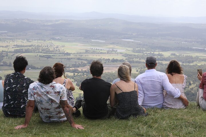 Hop on Hop Off Bus - Tamborine Mountain from Gold Coast
