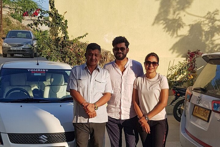 Full-Day Private Udaipur Sightseeing Tour with optional Guide