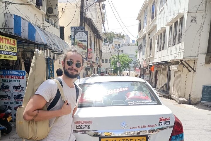 Full-Day Private Udaipur Sightseeing Tour with optional Guide