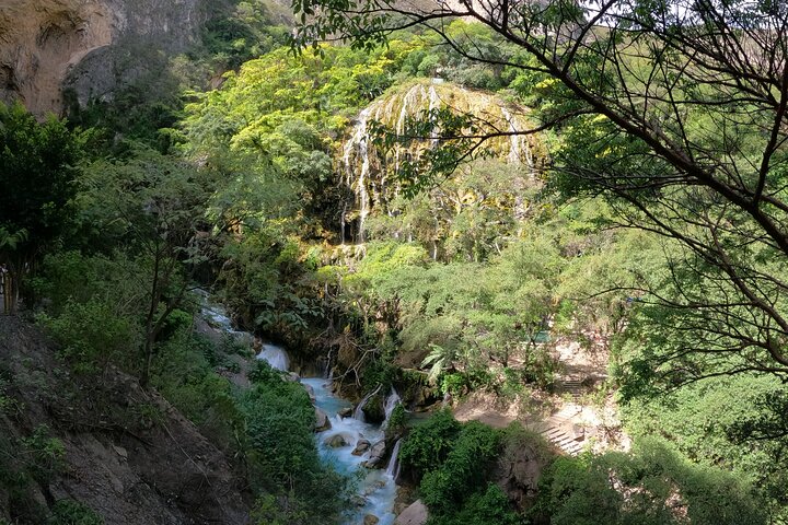 Early & Express Tolantongo Hot Springs