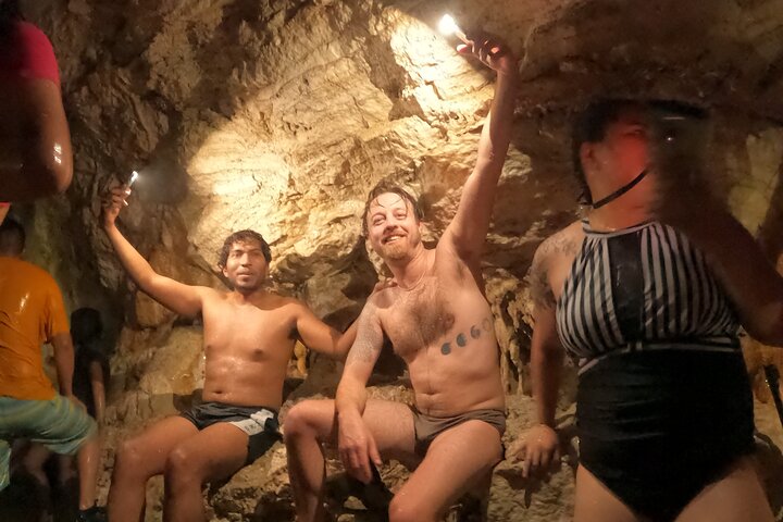 Early & Express Tolantongo Hot Springs