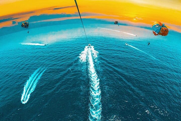 Boracay Parasailing Experience