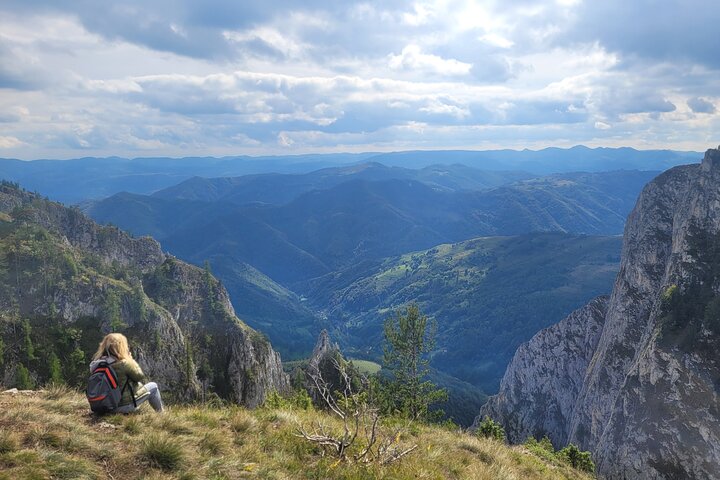 Discover Apuseni Mountains - Scarita Summit,Sipote Waterfall and Dumesti Village