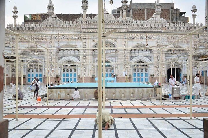 From Islamabad: Full Day Historical Peshawar Guided City Tour