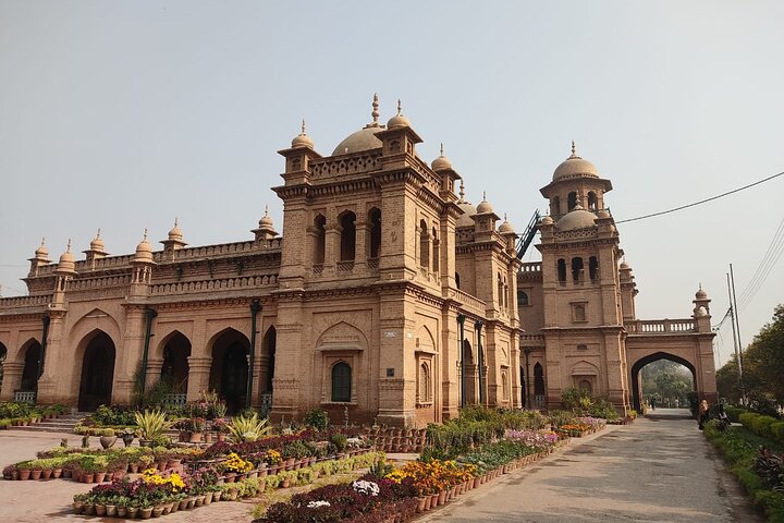 From Islamabad: Full Day Historical Peshawar Guided City Tour