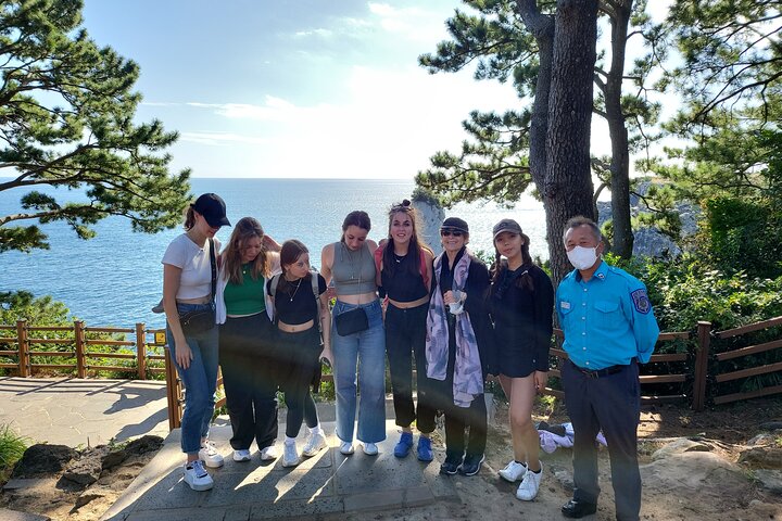 Private Day Tour in South and West in Jeju Island