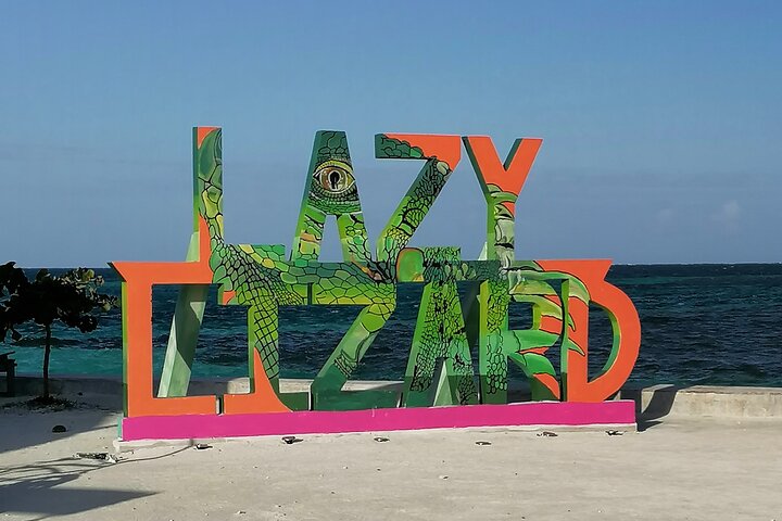 Bus transfer from Flores, Guatemala to Belize City