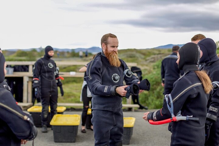 Silfra: Snorkeling Between Tectonic Plates - Meet on Location