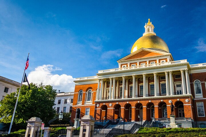 Massachusetts Self-Guided Audio Tour Bundle: 10+ Tours