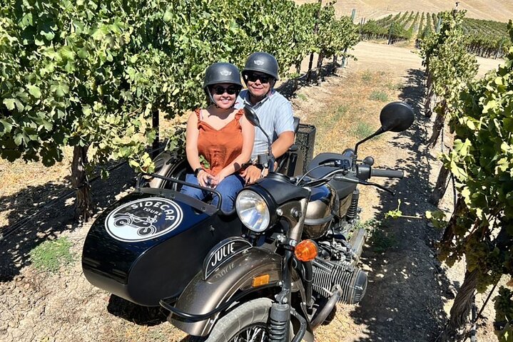 Private Sidecar Winery Tour through Paso Robles