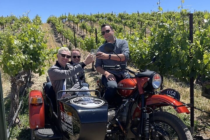 Private Sidecar Winery Tour through Paso Robles