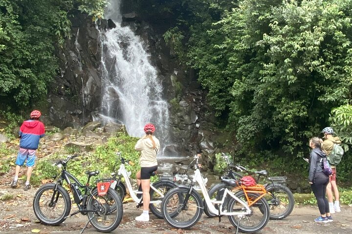 Boquete Adventure - E-Bike Tour (2 hrs.) (2 Person Min.)