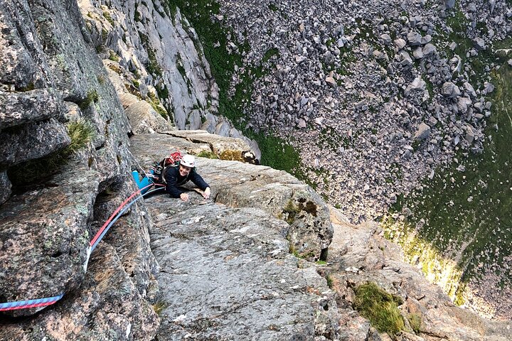 Private Guided Rock Climbing Experience in the Cairngorms