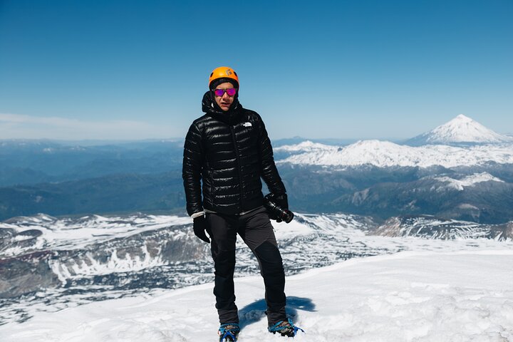 Villarrica volcano Ascent Full-Day Activity