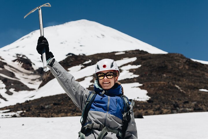 Villarrica volcano Ascent Full-Day Activity