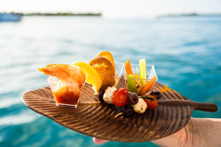 Key West Sunset Sail with Open Bar, Live Music and Hors D'oeuvres