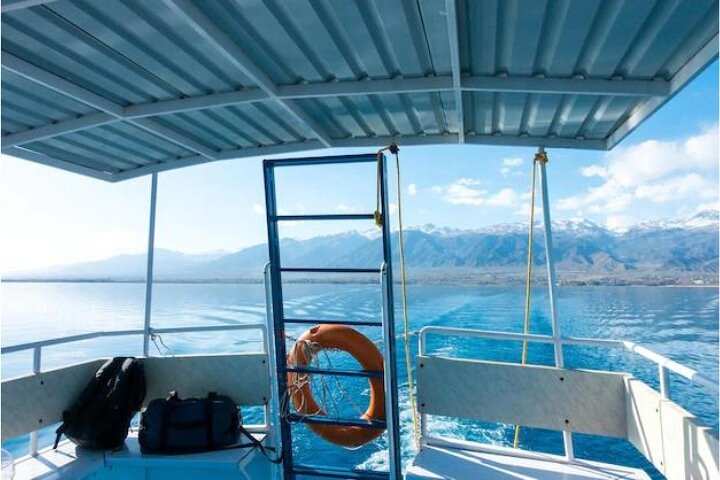 One-day adventure to the stunning Issyk Kul lake