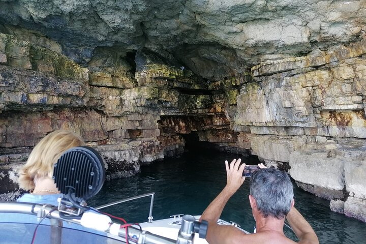Polignano a Mare: Boat Tour of the Caves - Small Group
