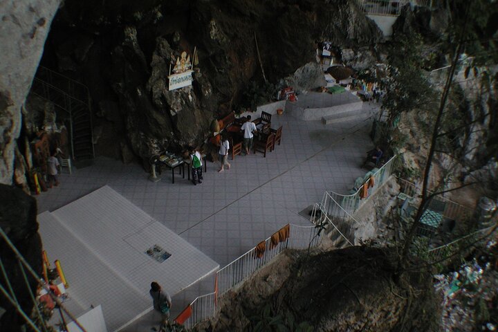Temples Tour in Thailand from Khaolak