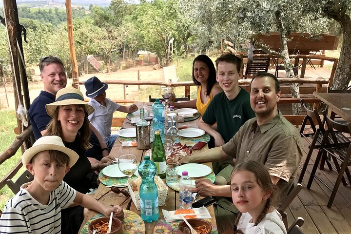 Private Quad Tour of Val d'Orcia and Montepulciano and Lunch