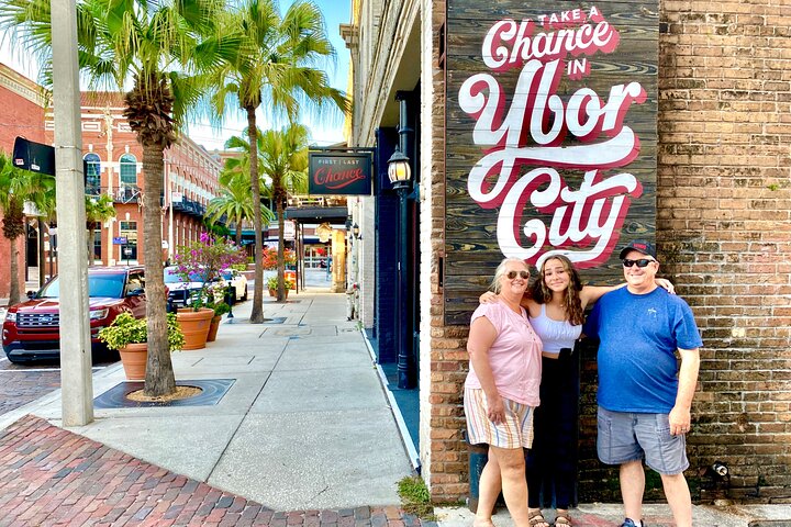 Guided Tampa Sightseeing Tour in a Deluxe Street Legal Golf Cart