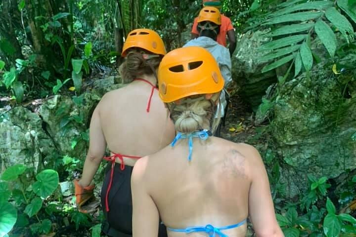 Full-Day Exploration, Mayan Temple, Belize Cave Tubing and Zip Line