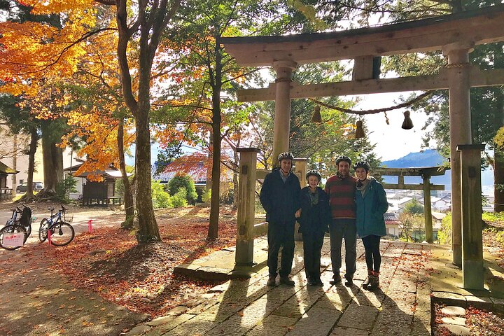 1-Day Private Rural E-Bike Tour in Hida