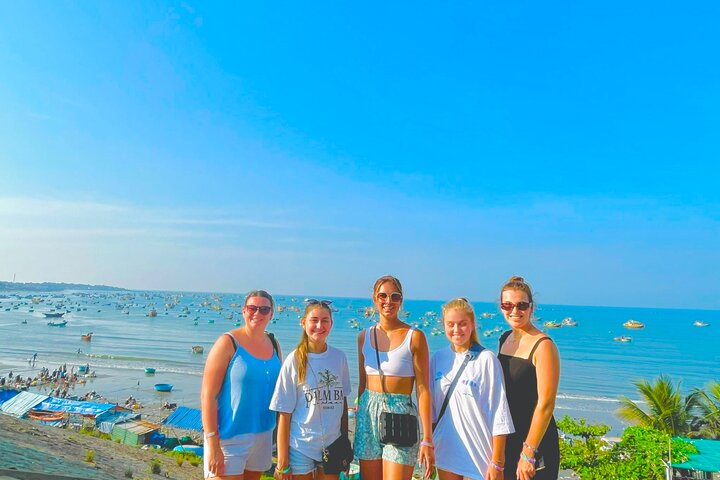 Mui Ne: Sand Dunes Jeep Tour Friendly Service with ATV Option